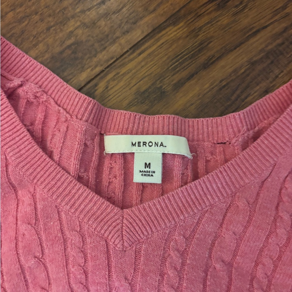 Vintage pink cropped cable knit sweater